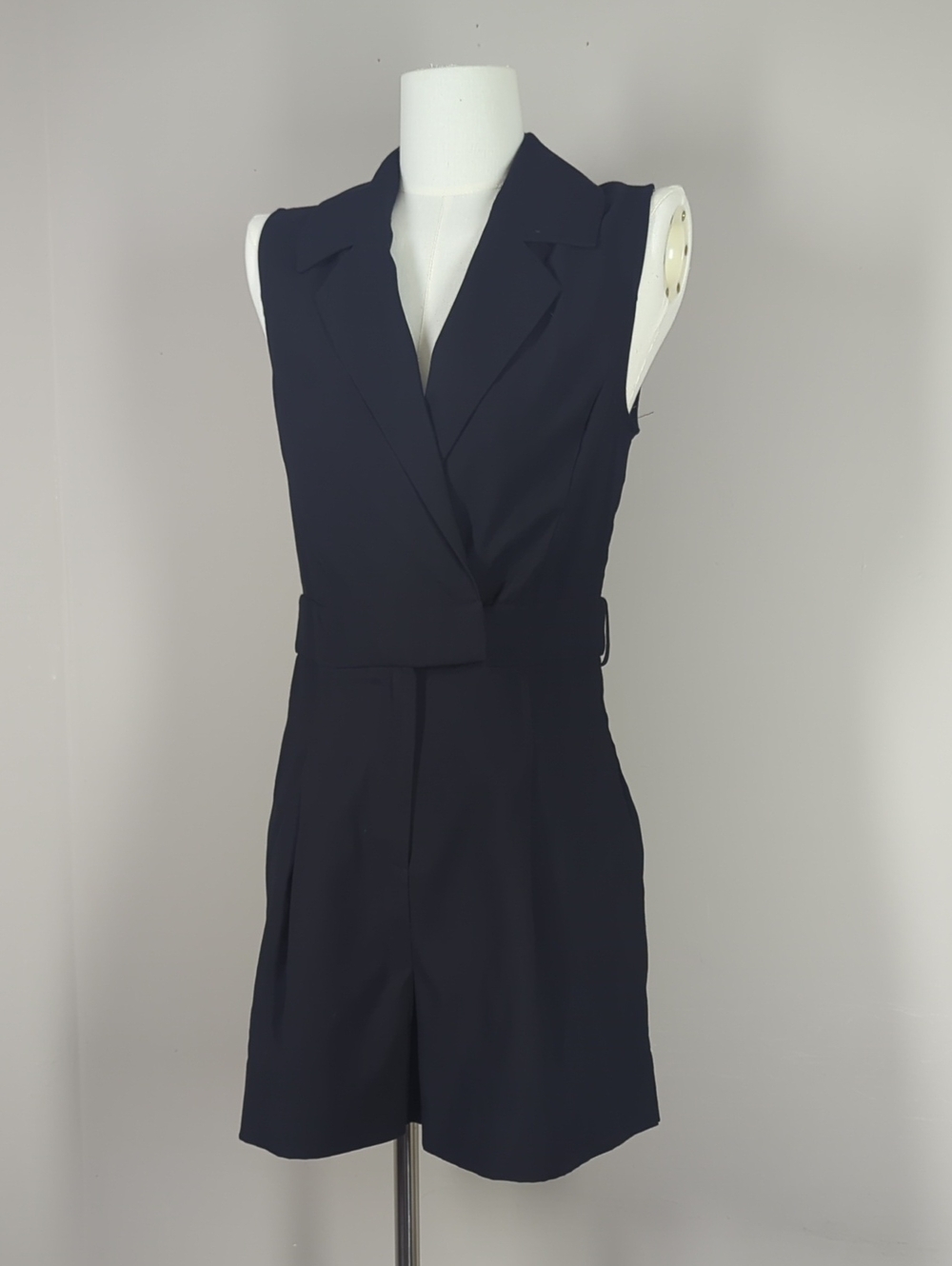 Ever new Sleeveless Black Tailored Romper Size 4 Playsuit